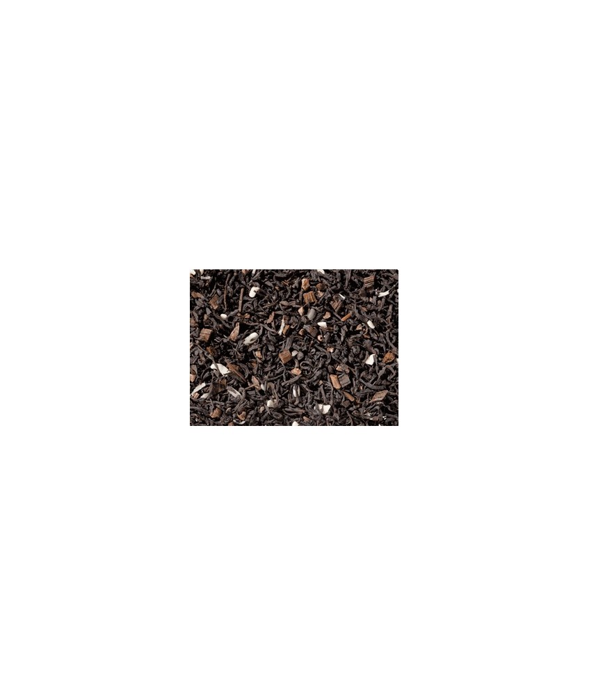 Té negro (80%), rayadura de cacao, aroma, trozos de vainilla, plaquitas de chocolate blanco (azúcar, manteca de cacao, leche en