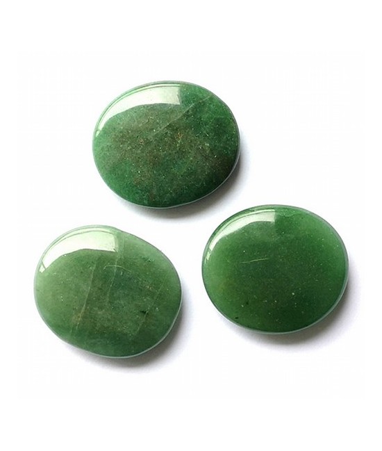 Rodado plano para Chakra de Cuarzo Verde.

Chakra significa "rueda" en Sánscrito. Este término se utiliza para denominar los 