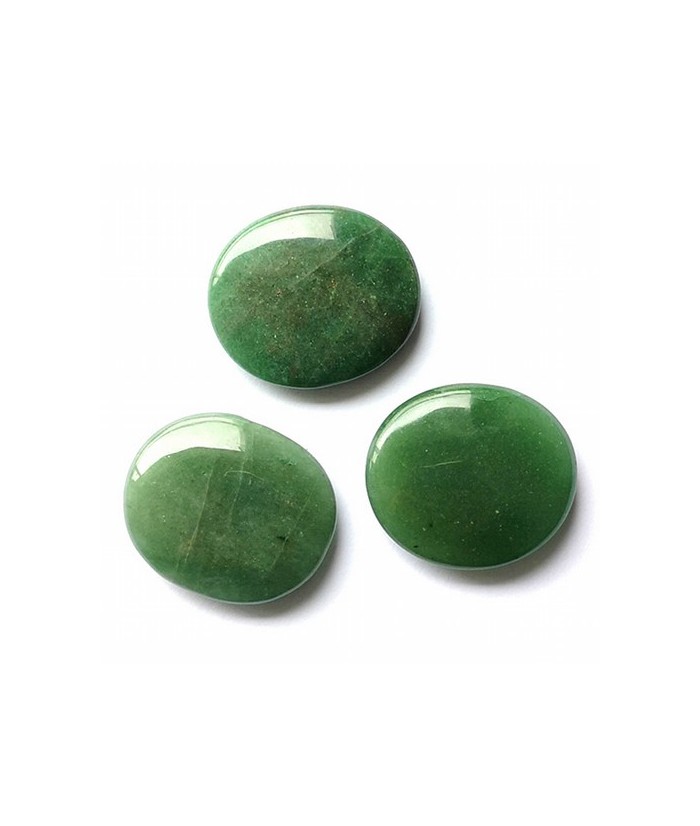 Rodado plano para Chakra de Cuarzo Verde.

Chakra significa "rueda" en Sánscrito. Este término se utiliza para denominar los 