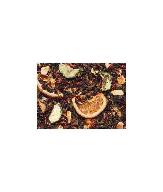 Té negro (62%), rodajas de pepino, cáscara de naranja, rodajas de naranja, hojas de mora dulce, aroma, pedacitos de pepino liof