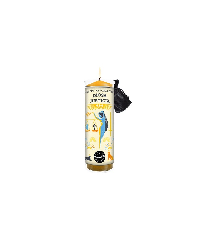 -Los velones de Trinidad Ritual-Premium, tienen una funda protectora de plástico, 
estos están concebidos para ser quemados de