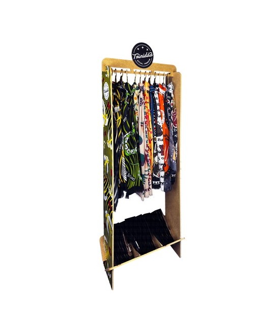 1 expositor de madera.
12 perchas para 12 modelos diferentes de  pashminas.
4 pashminas Ojo Turco.
4 pashminas Palo Santo.
