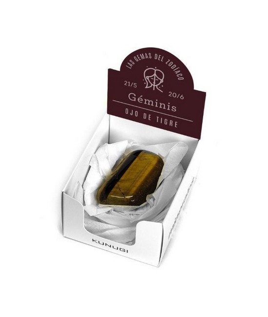 Caja que contiene gema de Ojo de Tigre de 3-4 cm aprox.

El signo del zodíaco que representa el Ojo de Tigre es Géminis.

M