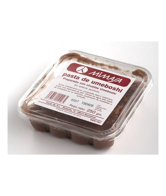 LA PASTA DE UMEBOSHI ES UNA BUENA OPCIÓN PARA CONSUMIR ESTE ALIMENTO DE MANERA DIFERENTE: EN SALSA, COMO ALIÑO DE ENSALADAS
L